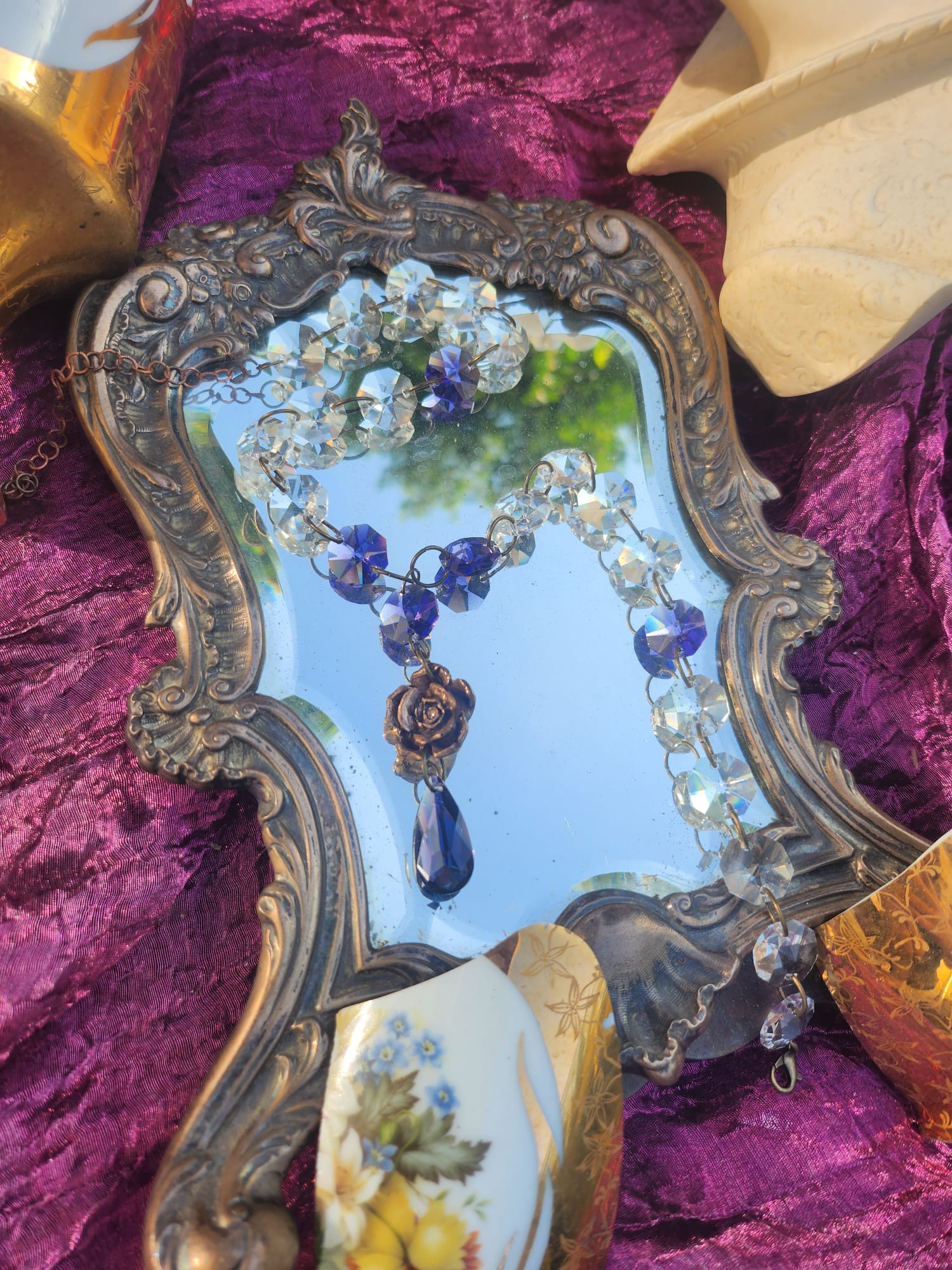 Midnight Garden Necklace – Witchy Bronze Pendant with Purple Crystals – Fairycore Jewelry – Romantic Boho Gift – Rose Amulet
