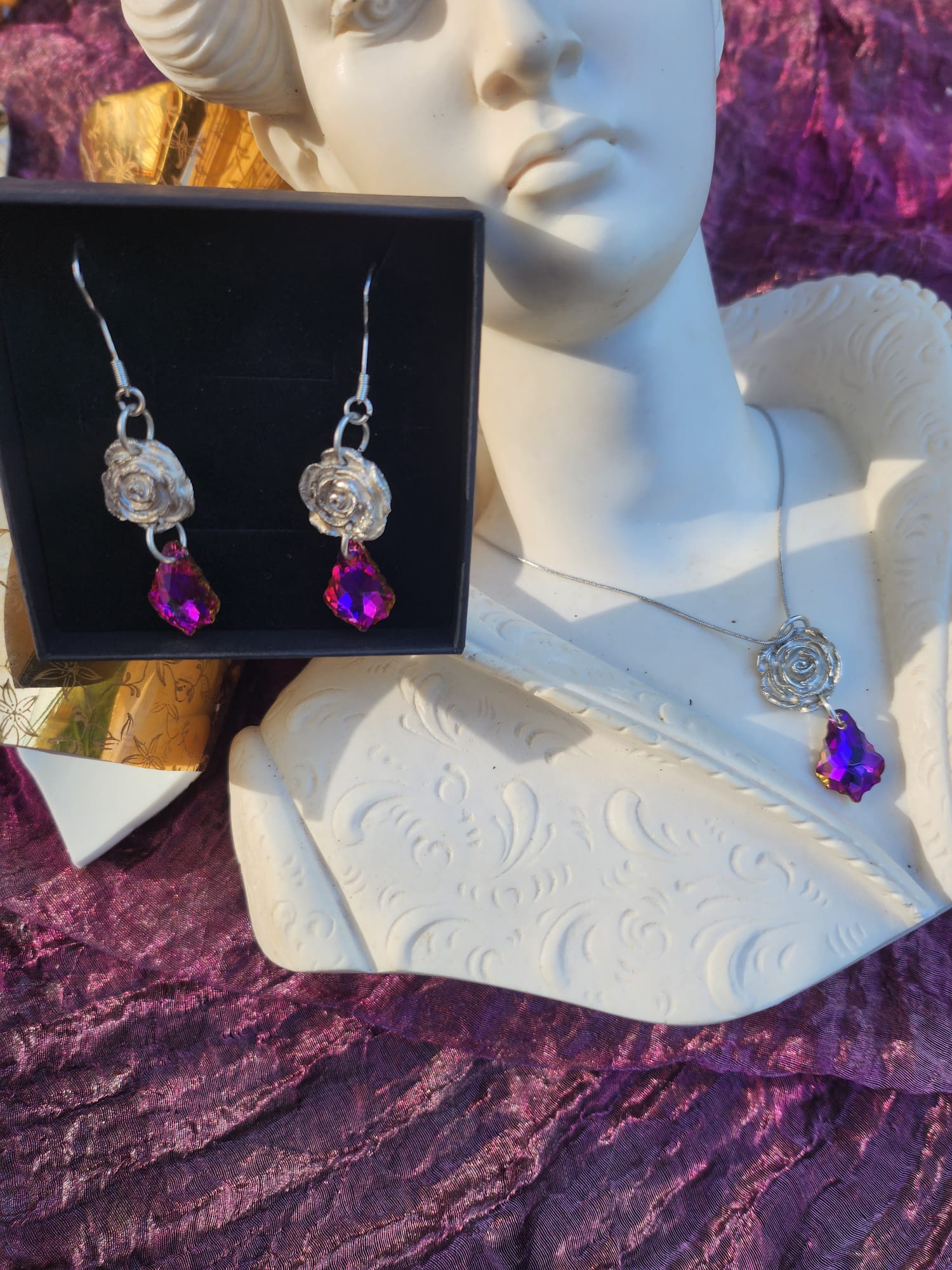 Fuchsia Crystal Silver Jewelry Set – Handmade 999 Fine Silver Rose Necklace + Earrings – Luxury Fairycore Gift – Artisan Fantasy Set