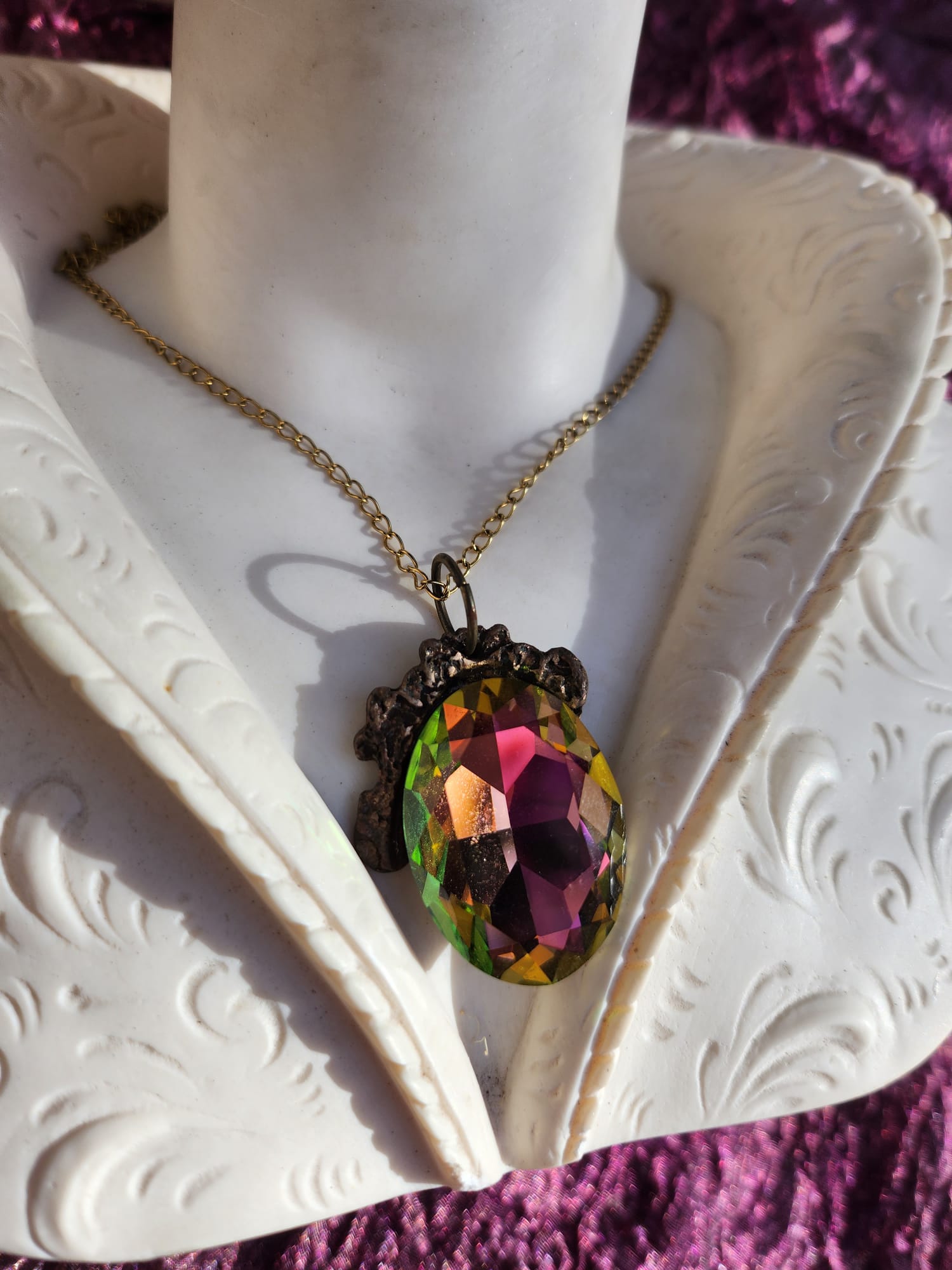 Sorcery Bloom Pendant – Watermelon Crystal in Bronze – Vintage Enchanted Jewelry - Handmade Oval Pendant – Colorful Fairycore Charm