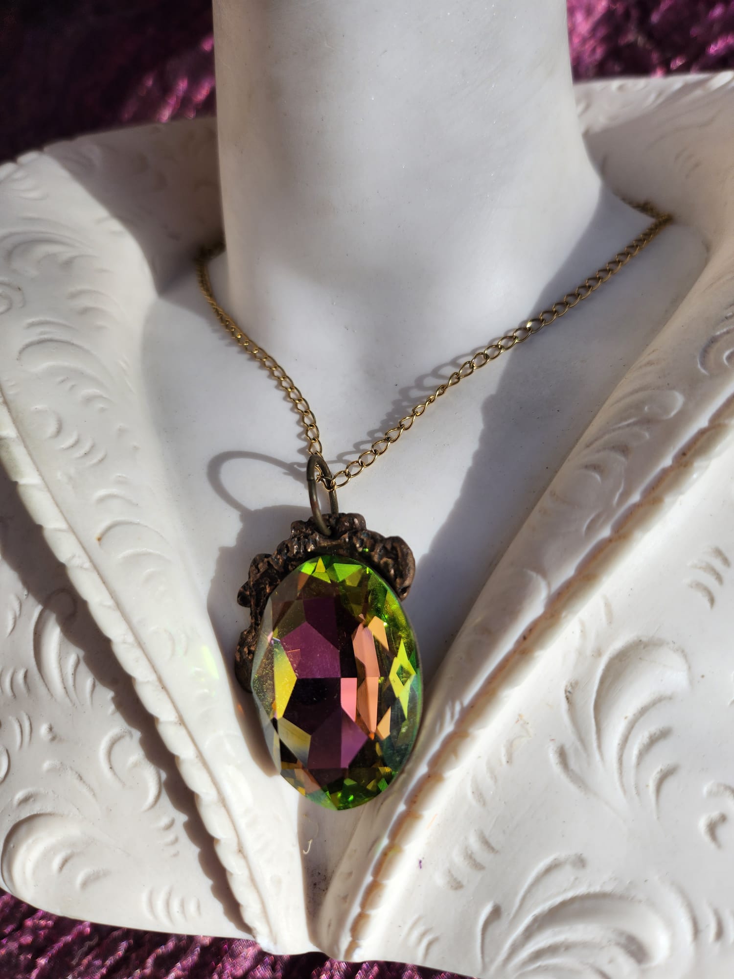 Sorcery Bloom Pendant – Watermelon Crystal in Bronze – Vintage Enchanted Jewelry - Handmade Oval Pendant – Colorful Fairycore Charm