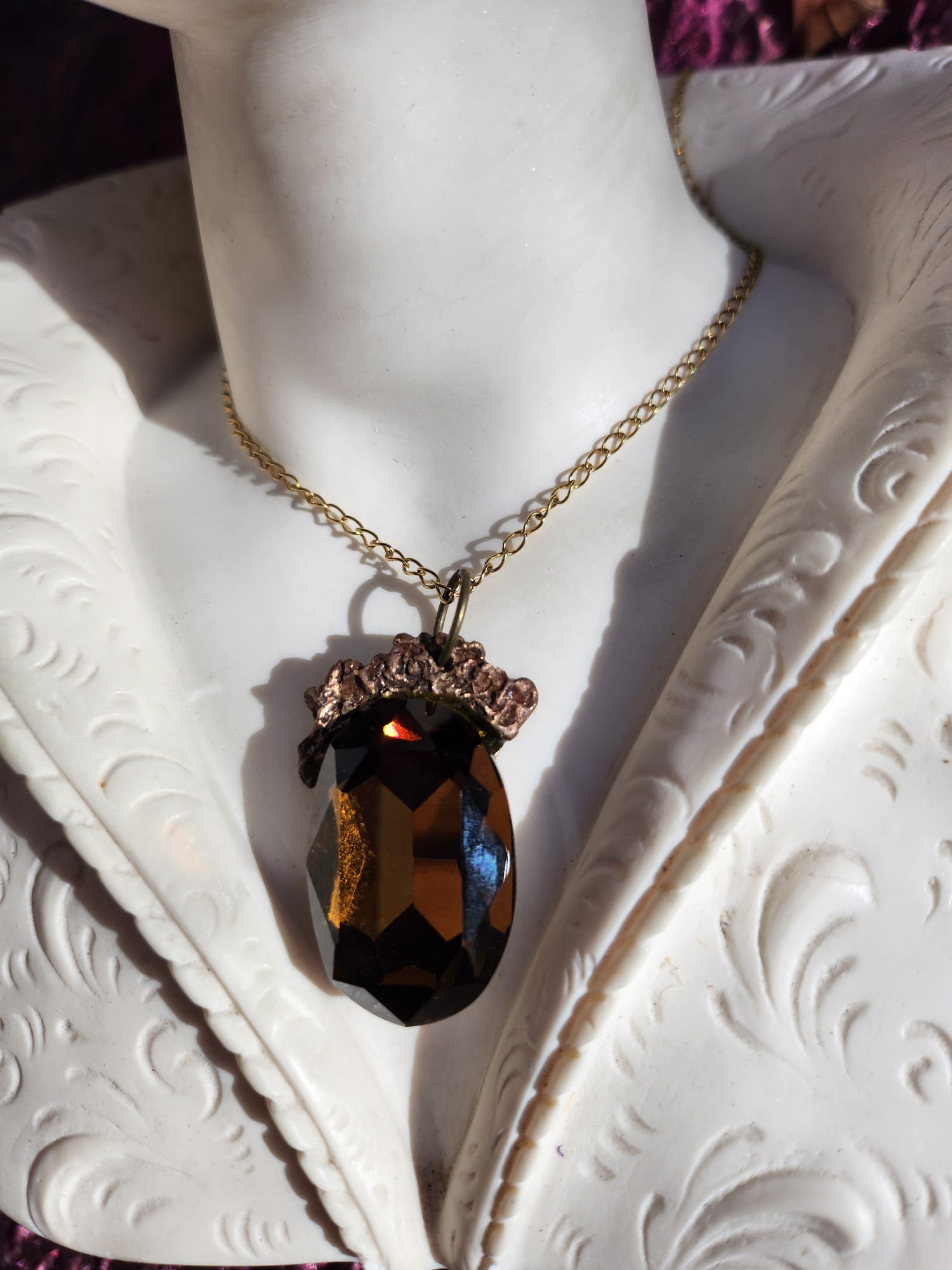 Earthcore Bronze Pendant – Deep Brown Oval Crystal – Vintage Enchanted Jewelry - Handmade Oval Pendant – Colorful Fairycore Charm