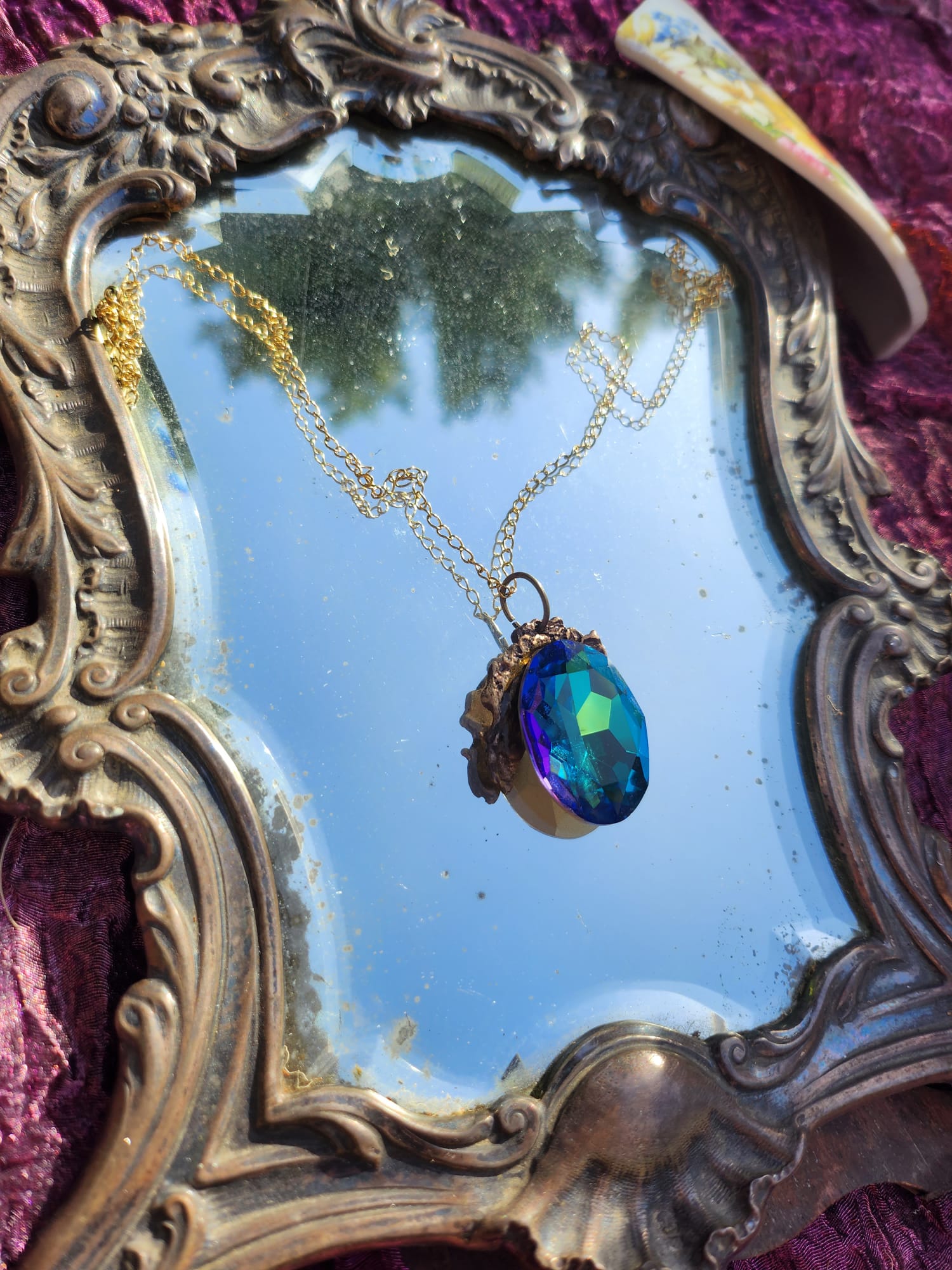 Oceanfire Pendant – Intense Blue Crystal in Raw Bronze – Vintage Enchanted Jewelry – Magical Gift for Her – Colorful Fairycore Charm