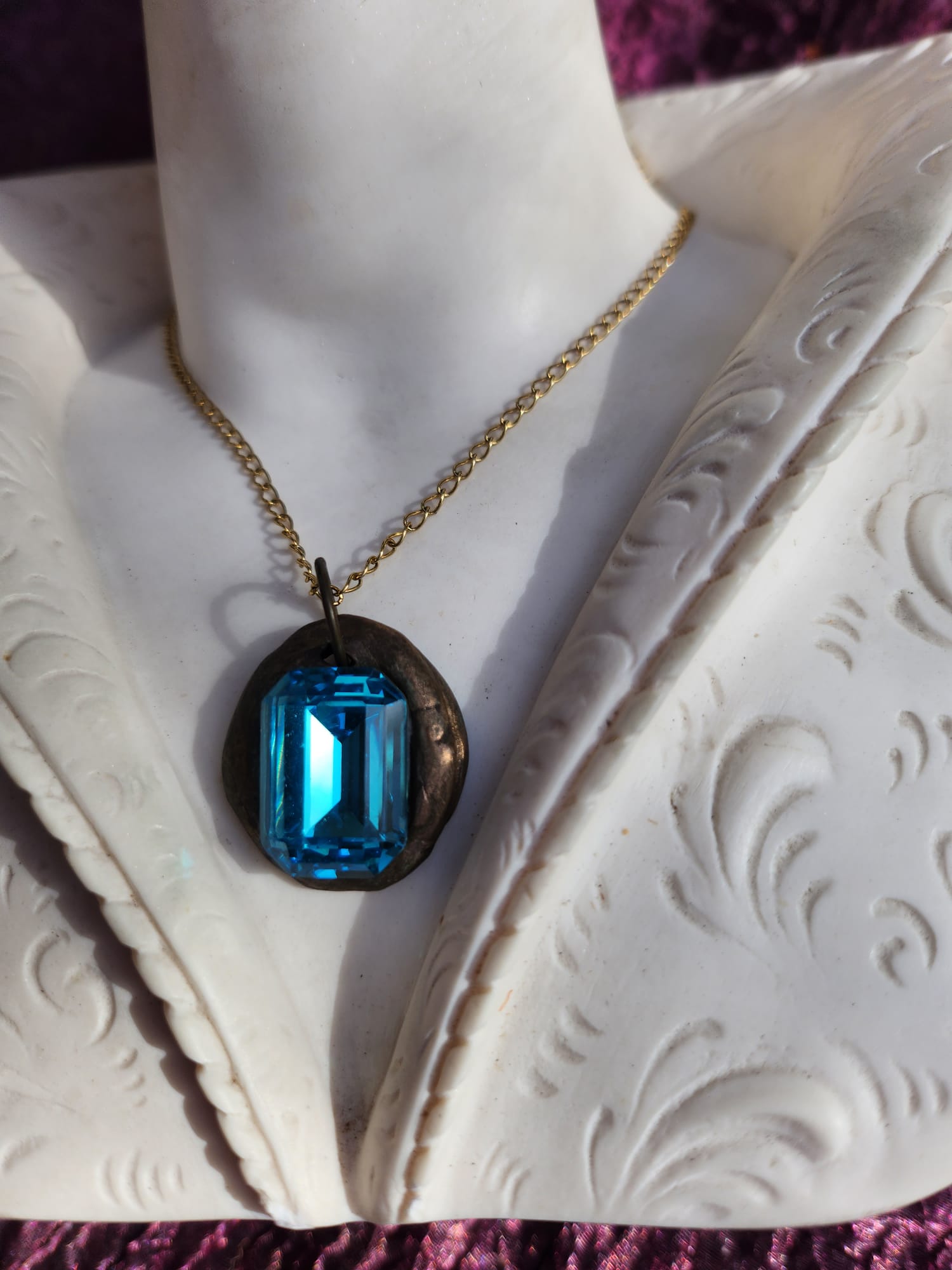 Blue Emerald-Cut Crystal Pendant – Handmade Bronze Vintage Necklace for Elegant & Boho Style