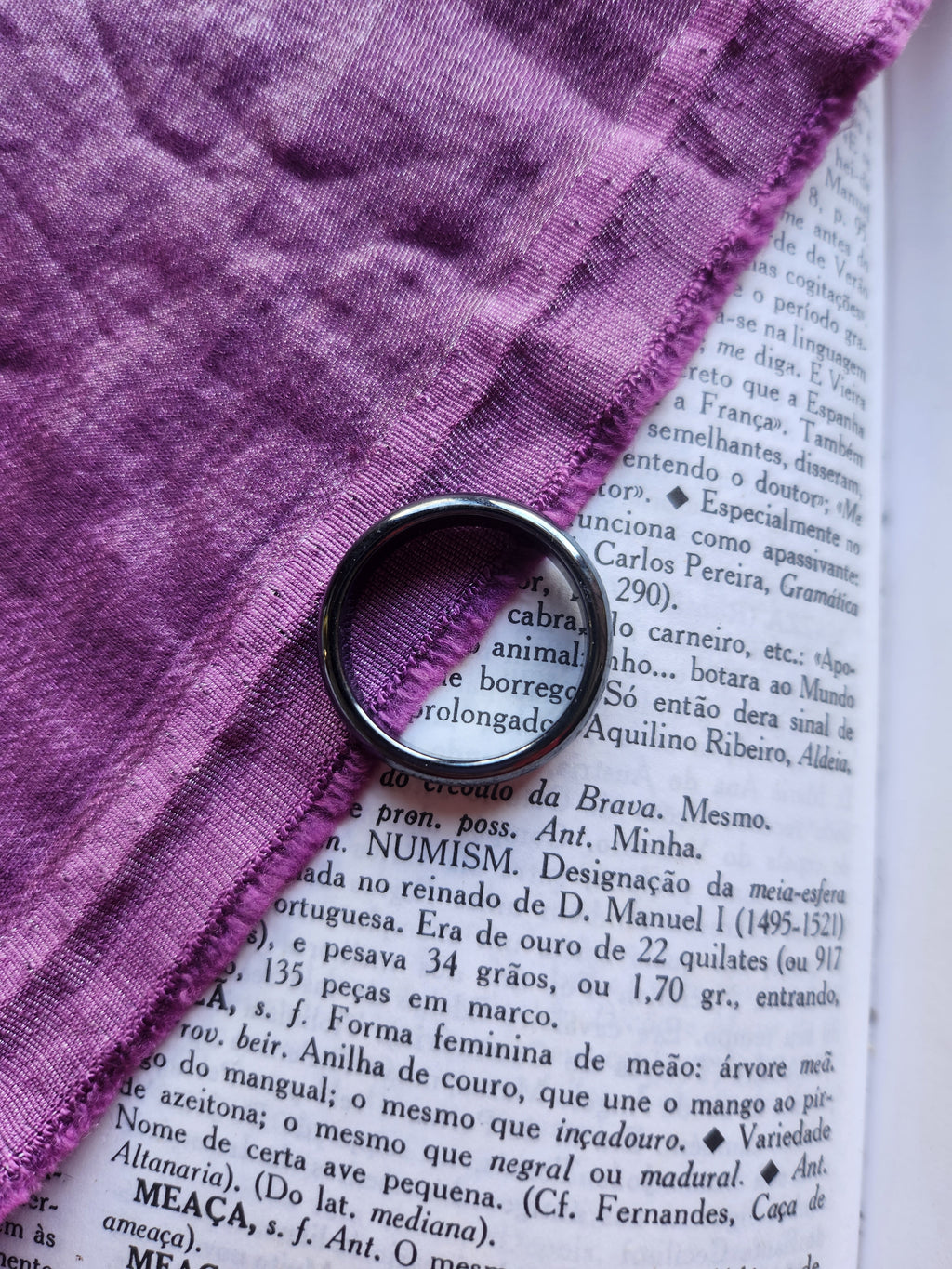 Hematite Ring Polished Band