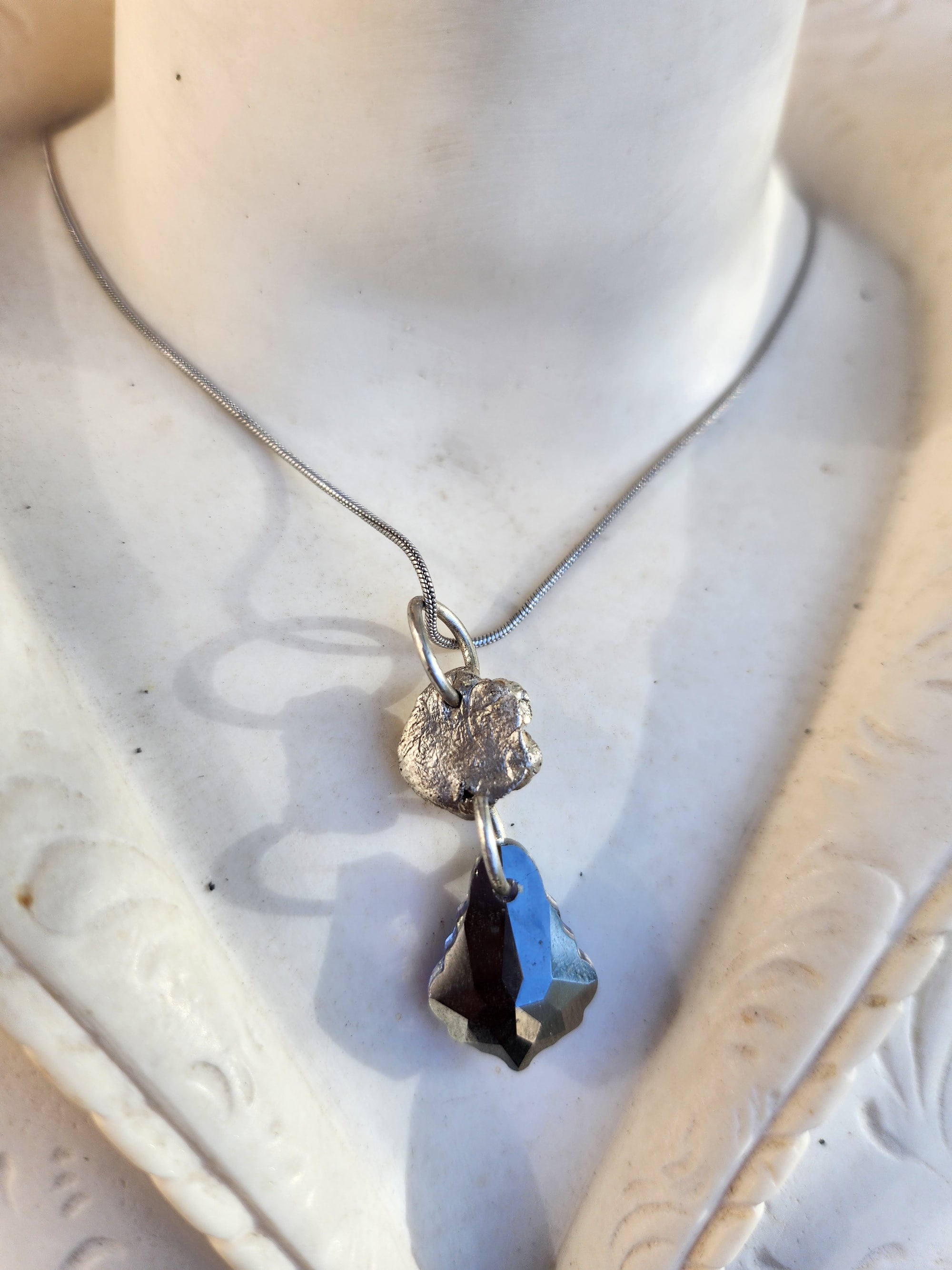 Deep Blue Crystal & Silver Flower Necklace – Handmade 999 Silver Pendant – Romantic Fairycore Jewelry – One of a Kind Gift